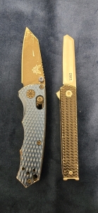 (2) Pocket Knives