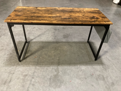 Simple Desk