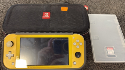 Nintendo Switch And Super Smash Broa Game