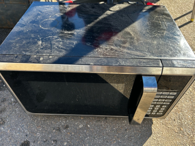 Hamilton Beach Microwave