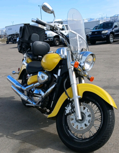 2008 SUZUKI BOULEVARD - REAR BAG!