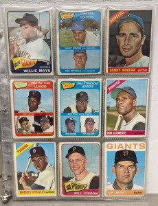 (45) Vintage 1960&rsquo;s Topps Baseball Cards In Binder&hellip; Mays,Clemente, Koufax, And More