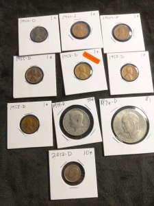 10) Coins 1948-1958 Pennies, 1974 Kennedy Half Dollar 1976 Eisenhower Dollar