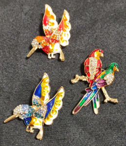 (2) Colorful Humming Bird Pins & (1) Colorful Parrot Pin