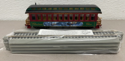 Hawthorn Village &ldquo;Christmas Cheer Coach Car&rdquo; Electric Train And Track W/ C.O.A.