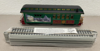 Hawthorn Village &ldquo;Bringing Home The Tree Combine Car&rdquo; Electric Train And Track W/ C.O.A.