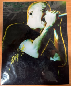 Signed Chester Bennington Linkin Park 10&rdquo;x8&rdquo; Photograph