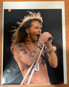 Signed Guns N&rsquo; Roses Lead Singer Axle Rose 10&rdquo;x8&rdquo; Photograph With Certificate of Authenticity