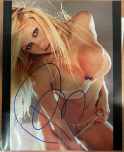 Signed Pamela Anderson 8&rdquo;x10&rdquo; Photograph With Certificate of Authenticity