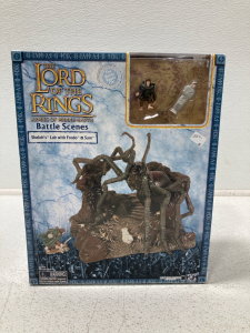 The Lord Of The Rings Shelob's Lair With Frodo And Sam Battle Scene By Brand Lord Of The Rings