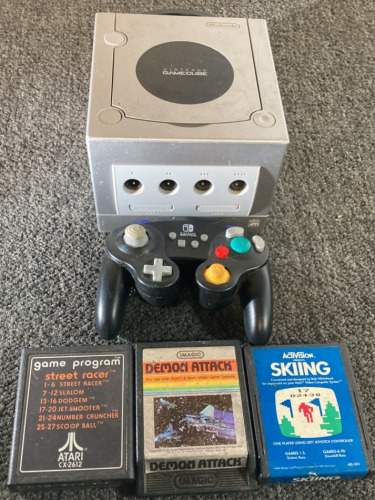 Nintendo Game Cube Console, Switch Controller & 3 Atari Games