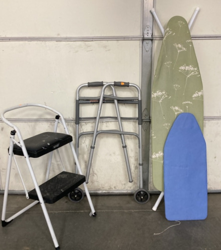Walker & Foldable Step Lader/Stool