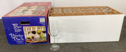 (13) 16oz Wine Glasses