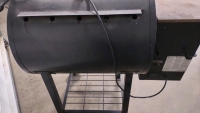 Pit Boss Classic 700 Wood Pellet Grill - 17