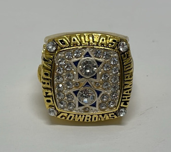 1977 &ldquo;Roger Staubach&rdquo; NFL Dallas Cowboys Men&rsquo;s Ring Size 11
