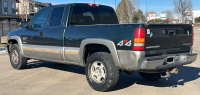 2001 CHEVY 1500 - 4X4! - 5