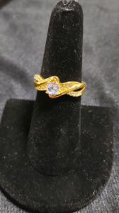 Size 6.75 Women's Gold Toned Clear Gem Engagement Ring