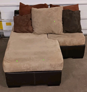 (6) Living Room Set - Sectional Sofa w/ (5) Pillows - 65"x52⅜"x28&frac12;" - 2-Piece