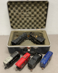 (6) Vintage Train Cars W/ Hardcase (Cast Iron And Metal)