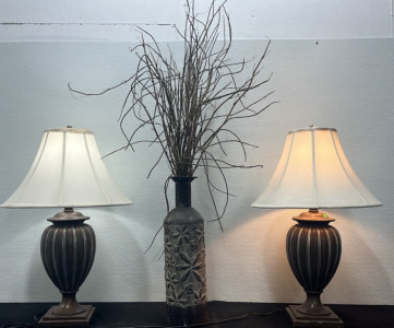 (2) Lamps (1) Decor Faux Plant