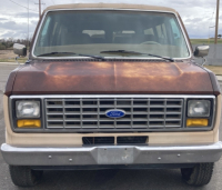 1990 FORD E-150 - WORKING HANDICAP LIFT! - 2