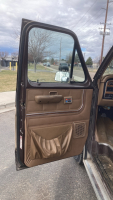 1990 FORD E-150 - WORKING HANDICAP LIFT! - 9