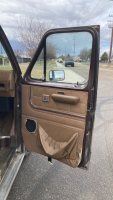 1990 FORD E-150 - WORKING HANDICAP LIFT! - 26