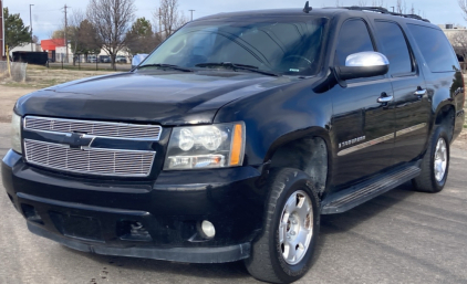 2009 CHEVROLET SUBURBAN - 4X4! LEATHER POWER SEATS!