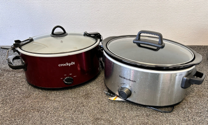 Crockpot Slow Cooker and Hamilton Beach Slow Cooker