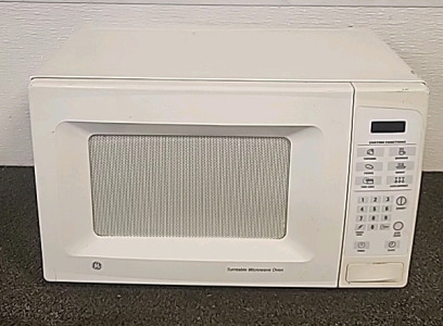G.E. Microwave Oven..