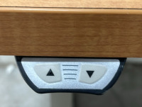 Adjustable Height Wooden Top Electric Desk - 4