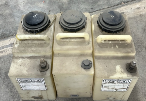 (3) 28L Heavy Duty Chemical Resistant Tank