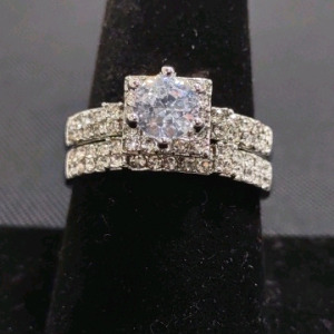 Size 8.75 Silver Toned Clear Gem 2-Piece Ring Set
