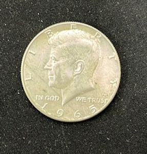 (1) 1965 Silver Kennedy Half Dollar Coin