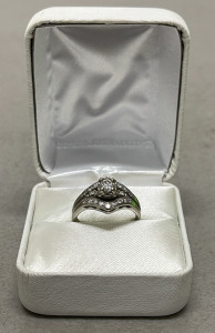 14k White Gold Wedding Ring W/ Clear Cut And Faceted Gemstones Size 7