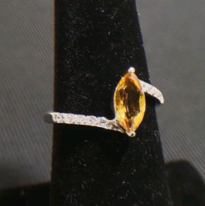 Size 6.75 Yellow Citrine & Clear Gemstone 925 Silver Ring