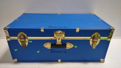 30"x 16"x 12&frac12;" (Blue) Seward Classic Trunk