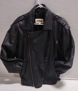 Chia&trade; Black Vintage Leather Motorcycle Jacket Size M