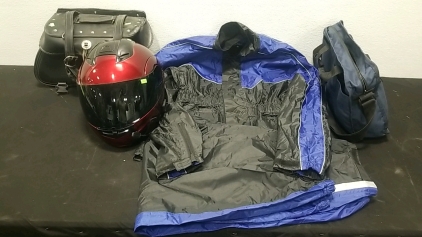 SY-MAX DOT Red Motorcycle Helmet w/ Microphone, Biking Outer-Wear, Biker Saddle Bag