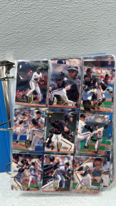 (425+) Assortment of Various Flair Baseball Sports Cards - 50 Pages (More Info in Photos)
