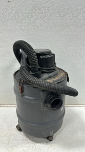 Vintage JetVac Alliance Manufacturing Rolling Shop Vacuum