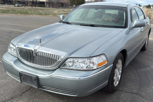 2006 LINCOLN TOWN CAR SIGNATURE LIMITED - HEATED SEATS
