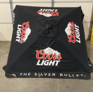 8&rsquo; Square Coors Light Umbrella