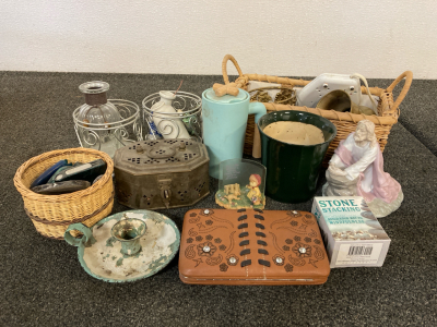 Mountain West Wallet, Stacking Stones, & Various Decorative Trinkets