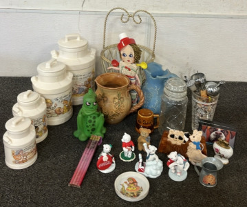 Vintage Cookie Jar Set, Other Vintage Miscellaneous Items