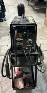Chicago Electric Welding Mig 170 Wire Feed Welder With Complete Rolling Cart