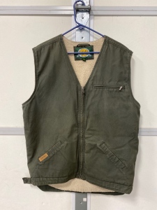 Cabelas Size XL Vest