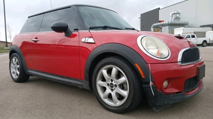 2010 MINI COOPER HARDTOP S - 124K MILES!