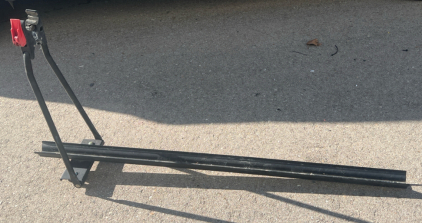 (1) Black Yakima Bike Rack