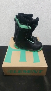 The 5th Element Womens Snow Board Boots- Size 8